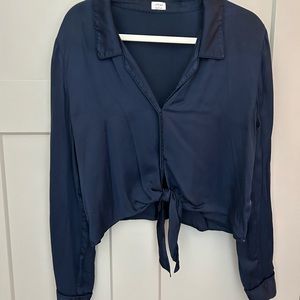 Wilfred Tie front top in navy